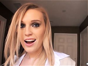 super-fucking-hot blondie Amanda Bryant caught toying with herself